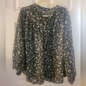 Black and white long sleeve blouse, cotton, perfect transitional piece